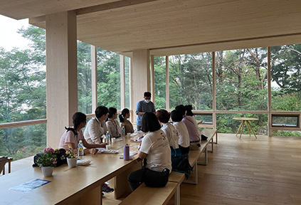 Inwangsan Mountain Forest Shelter